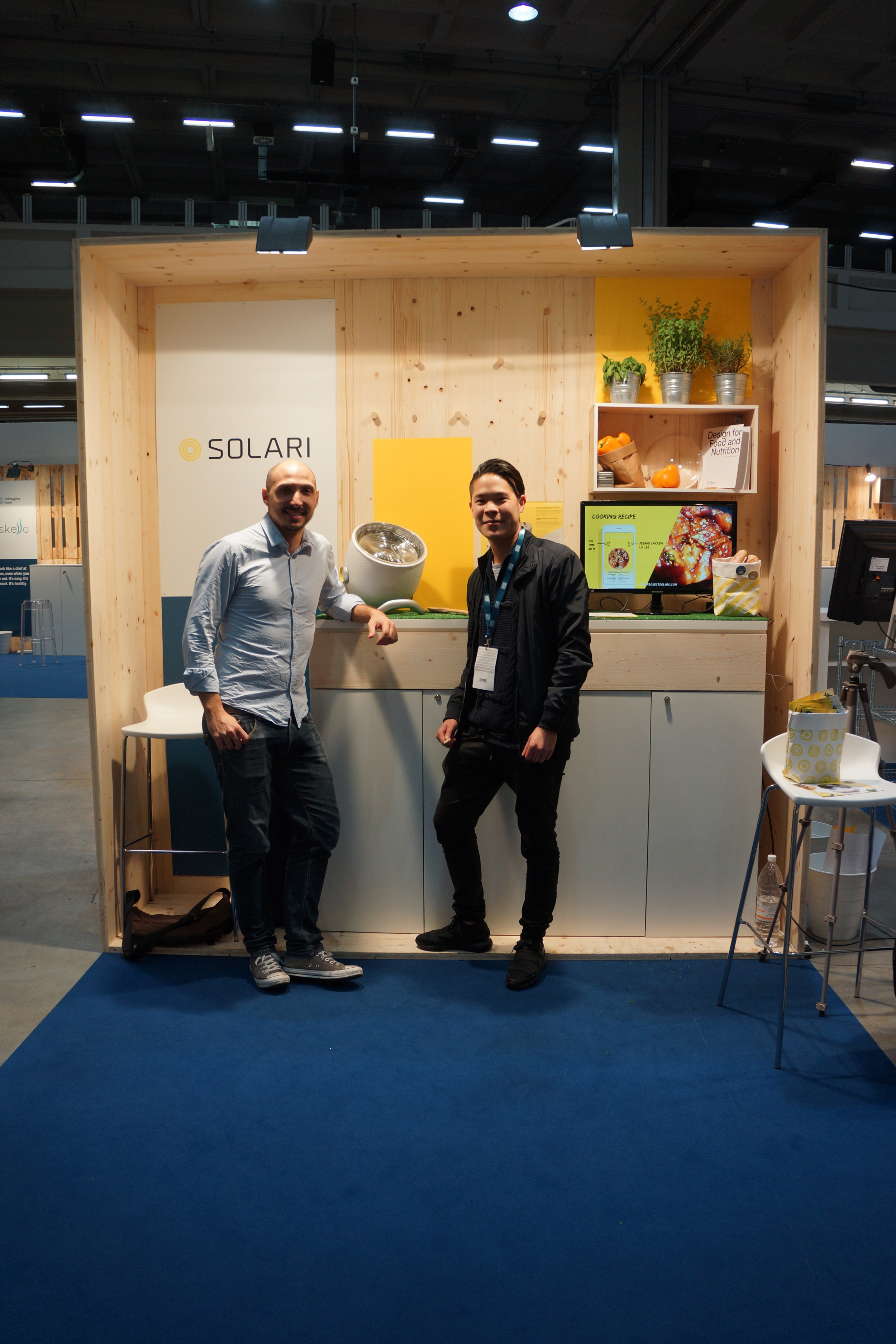 Bodin and Manuel at Seeds and Chips Solari Booth