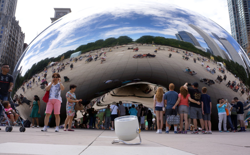 Solari Cooker in front of the massive Cloud Gate by Anish Kapoor.