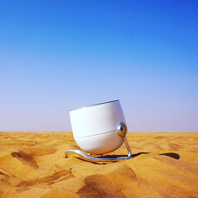 🌞🌞 Desert! No problem. Solari - portable solar cooker works anywhere there is sun. We took it out to the desert on a safari adventure in #dubai #desert #sun #sunny #sunnyday #instasun #adventure #glamping #safari #photooftheday