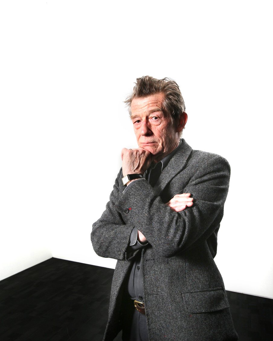 EDIT_JohnHurt396edit.jpg