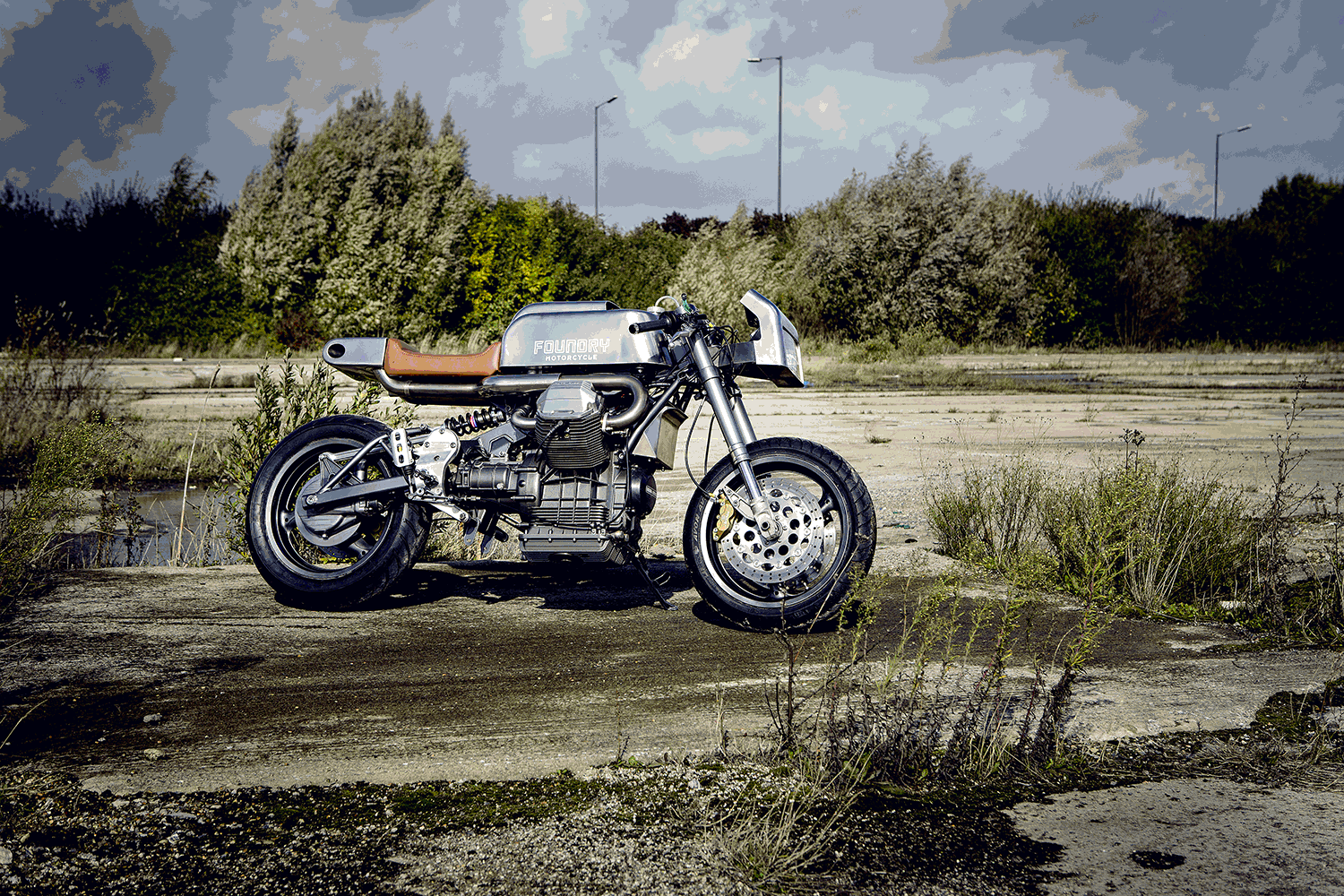 b_foundryissue3-2.gif