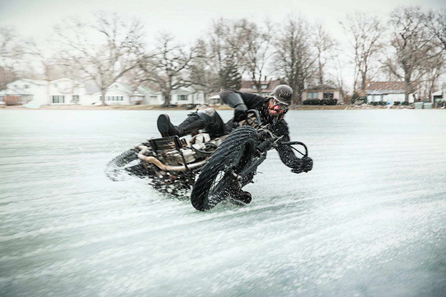 FrozenFew_E9A5406-1.jpg