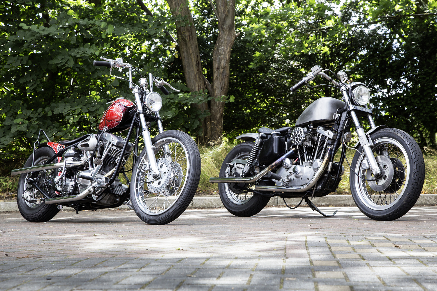 Chris: It’s a 1981 FXE in a Paughco frame with 35mm twin discs and a Shovel front end. Hand controls are K-Tech, seat is by Tom Kelly. Pageant did the paint but I did all the work in my shed. I joined Krazy Horse about 15 years ago. Things have changed over the years – we’re selling far more bikes and parts then ever before. Cathy: I’ve had the Ironhead Sportster for four years. It was originally white but we got rid of that and changed the mudguards and tank. I’ve got three other bikes – a GSX-R750 slab-side with an 1100 engine, a Kawasaki Z750 Ltd and a 1200 Custom Sportster, though if I go out on a Harley now I tend to prefer the Ironhead.