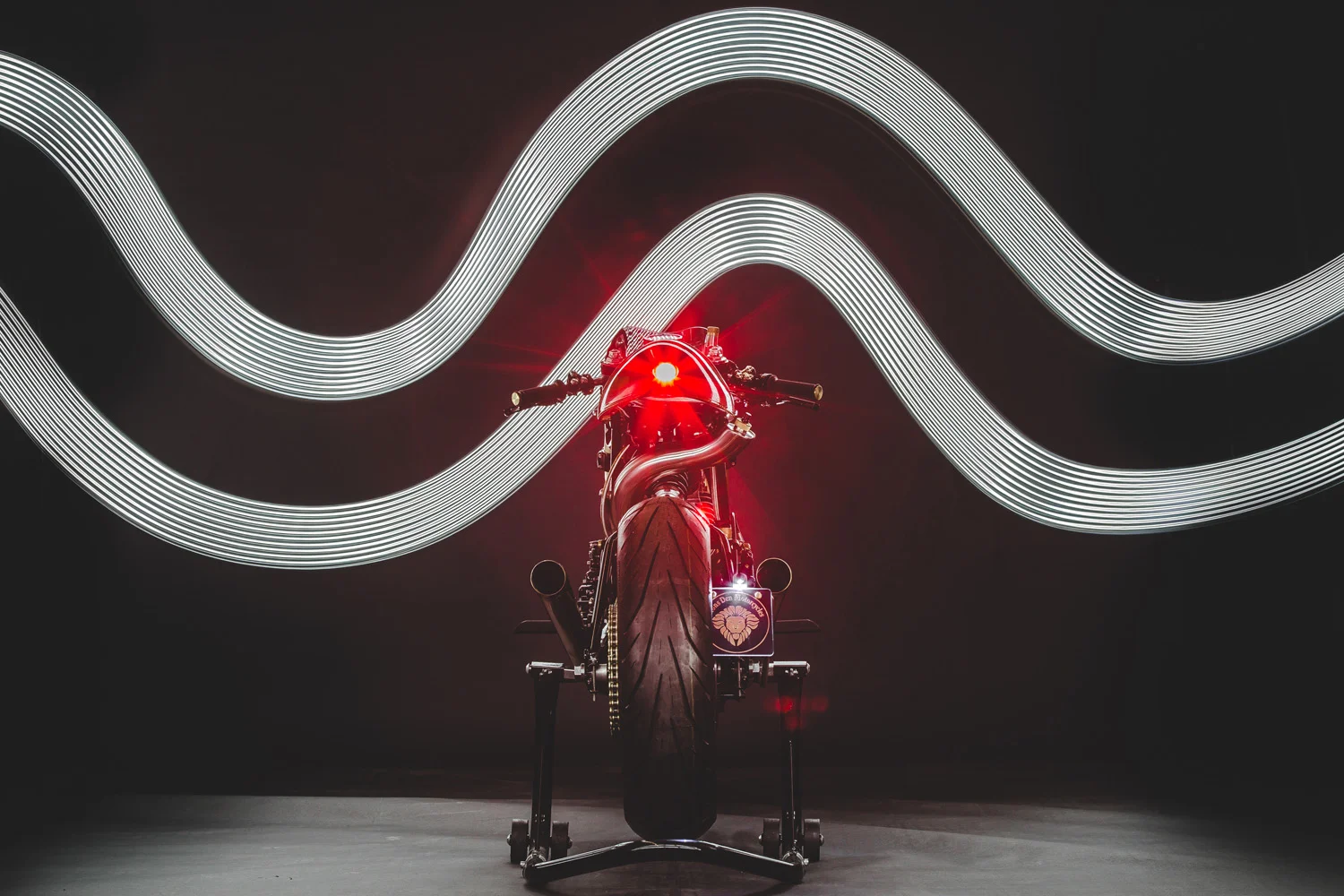 Daniel Thomas at Lions Den Motorcycles wanted to make a statement with his company’s first major build. Mission accomplished: his Dirt Racer is a phenomenal piece of work.