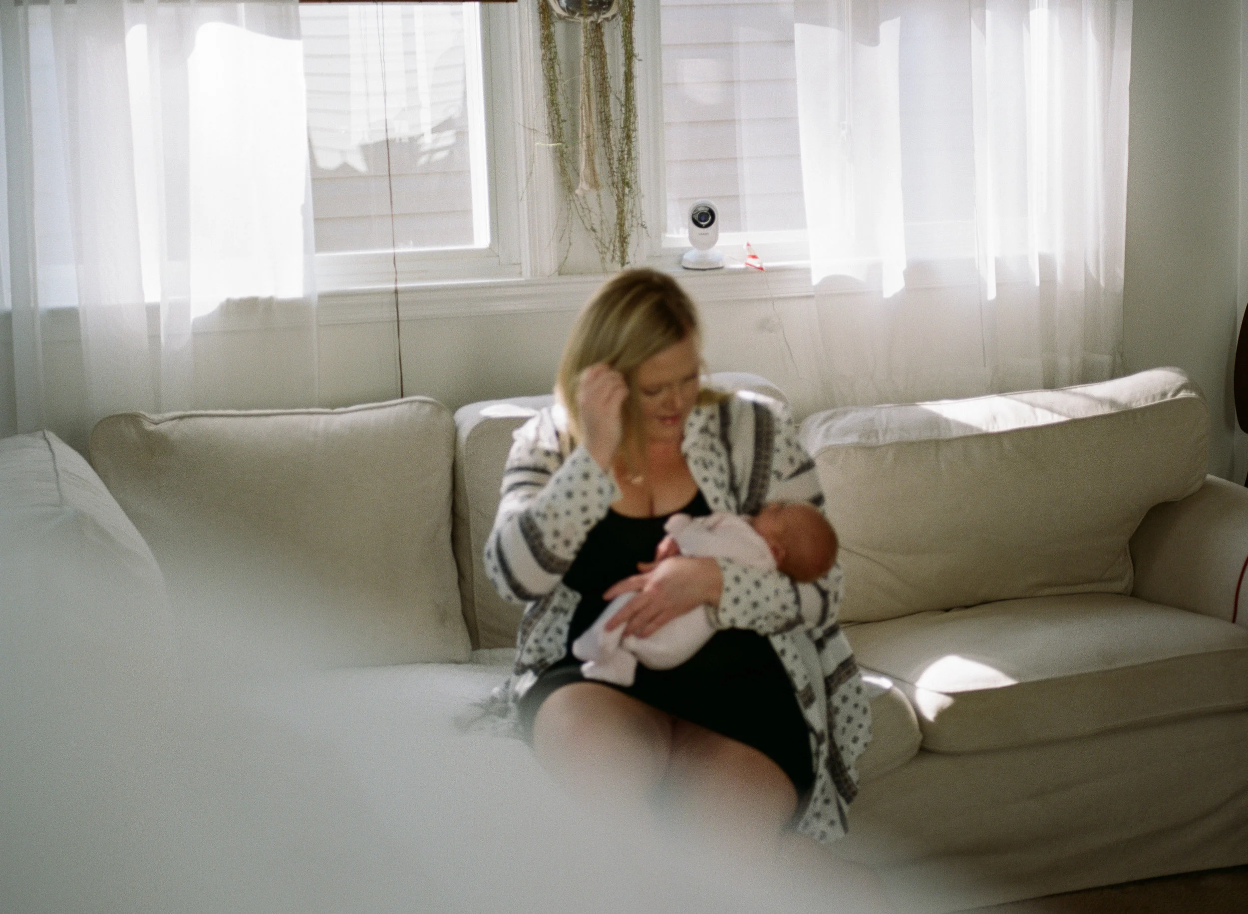 newborn session.jpg