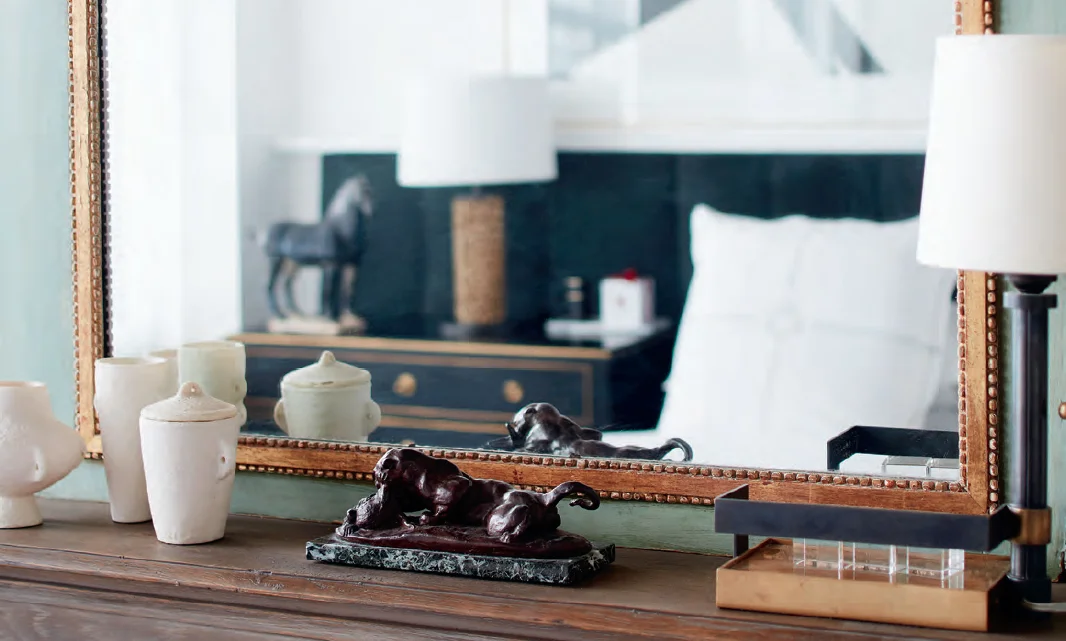 Roy Caro Design bedroom detail.jpg