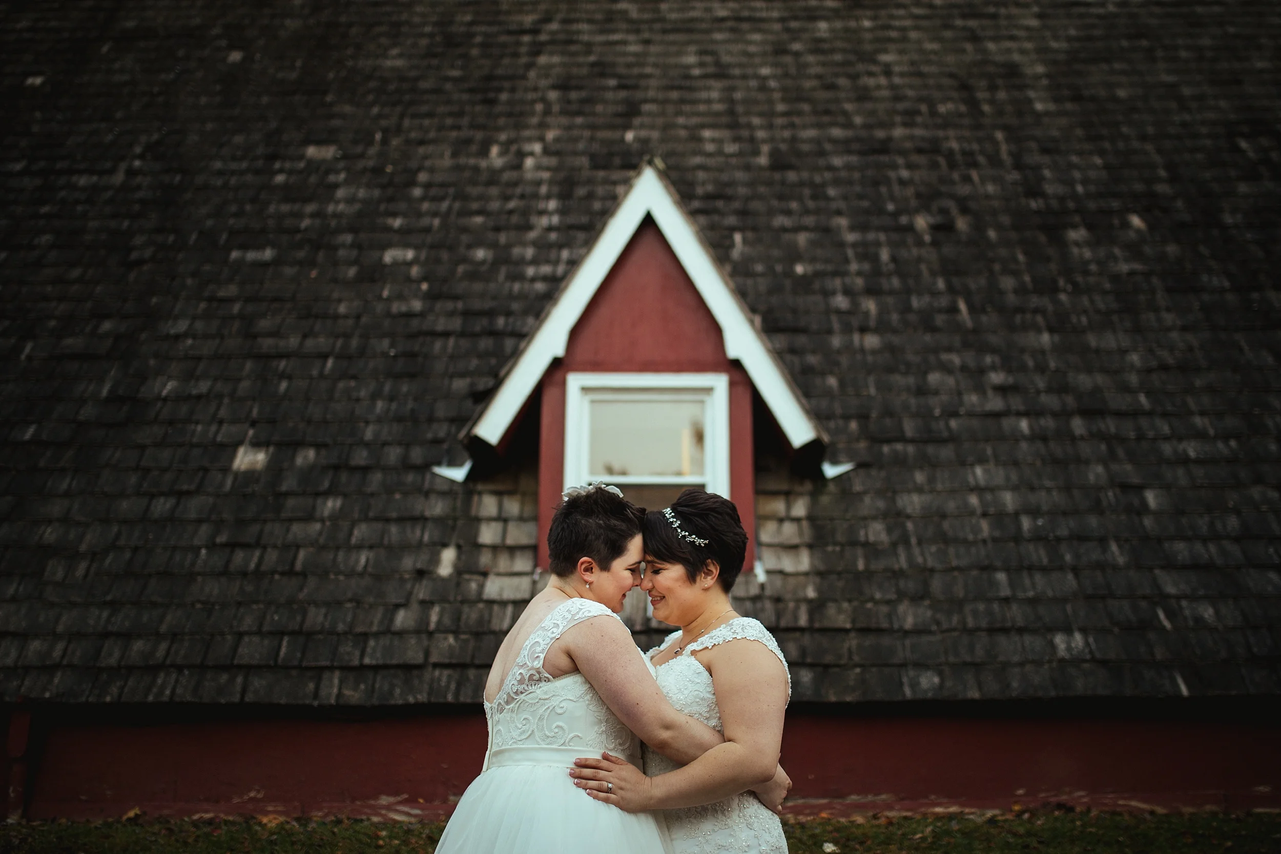 Queer Circus Wedding20.jpg
