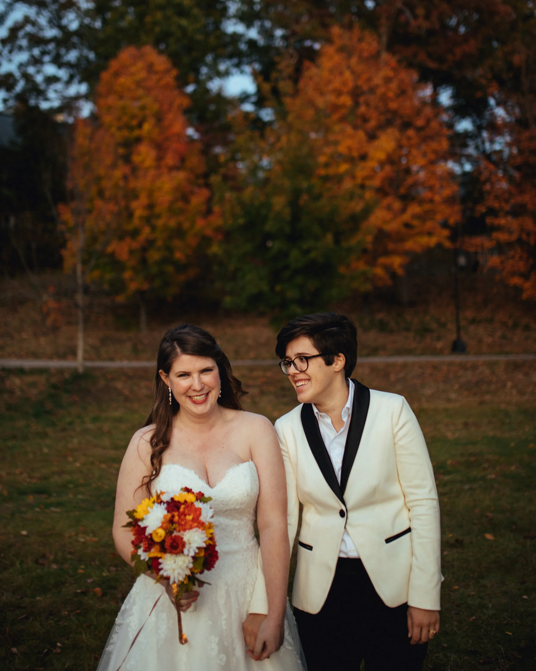 fallwedding.jpg