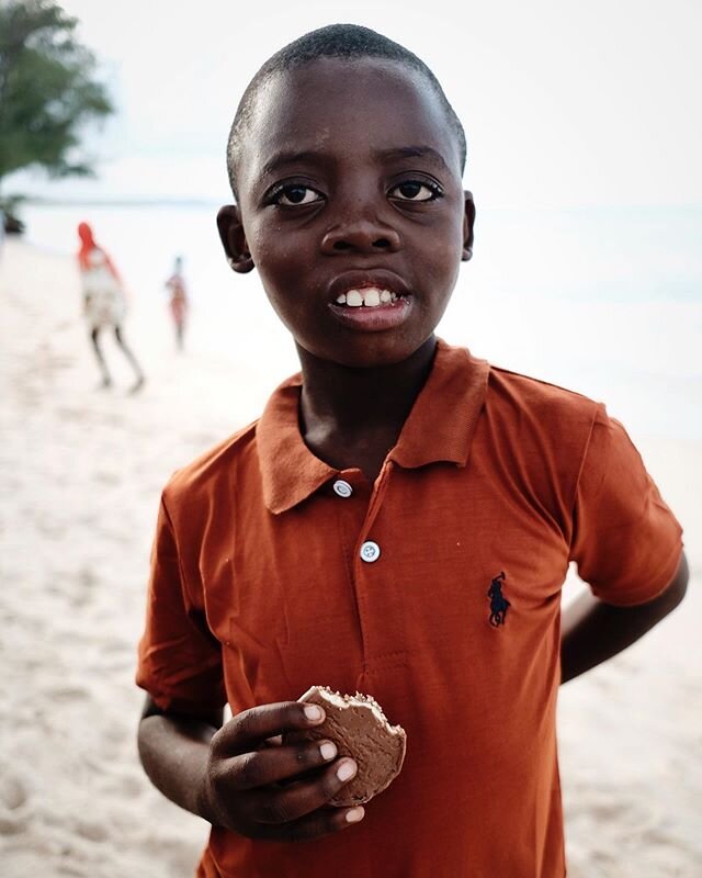 Yassin posing for his print. He&rsquo;s goes to the Kimbiji school. &mdash;&mdash;- Dressed in their finest, Dar Es Salaam&rsquo;s residents celebrate #eid2020 #tanzania #africa #dar #dsm #fujix #africa #artbymaheen #street #fujixseries #document #do