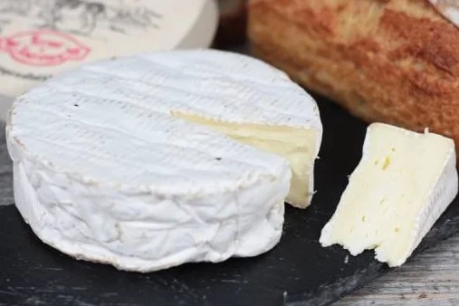 Camembert+Fermier.jpg