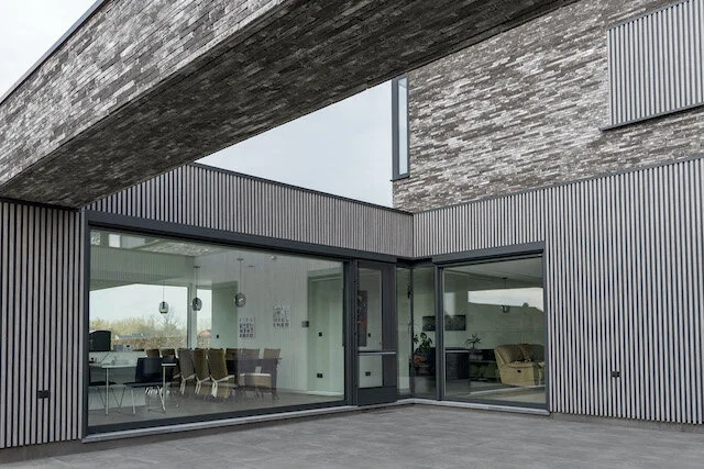 Advies Over Gevelbekleding - Verticale Gevelbekleding- alu-wall.be +32 14 494 050 thumbnail