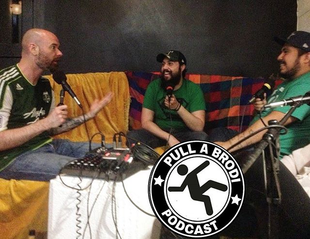 We had a great time recording with @goatimus_prime last night.
#PullaBrodi #Podcast #Fridaynight #Recording #ParksandRec #KLAQ #stpatricksday #itsallgoodep #LaloElan