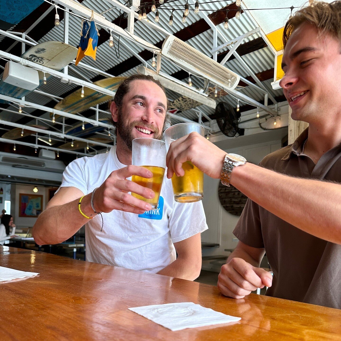 Celebrate a fantastic week spent on the beach under the bright sun. Come grab a cold one at Shore Rider! 🍻
.
.
.
#shorerider #shoreridersd #lajolla #lajollashores #ljshores #lajollabeach #sandiego #sandiegorestaurants #lajollarestaurants #sdfoodie #