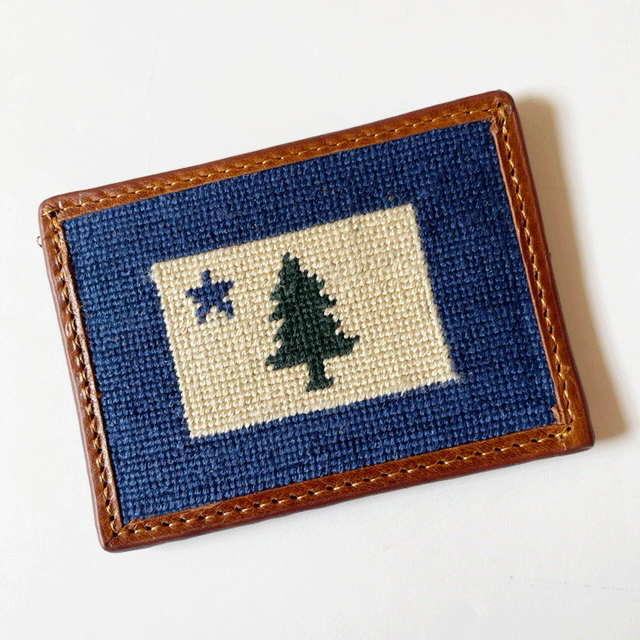 100%-Hand-stitched-needlepoint-Old-Maine-Flag-Leather-Wallet.gif