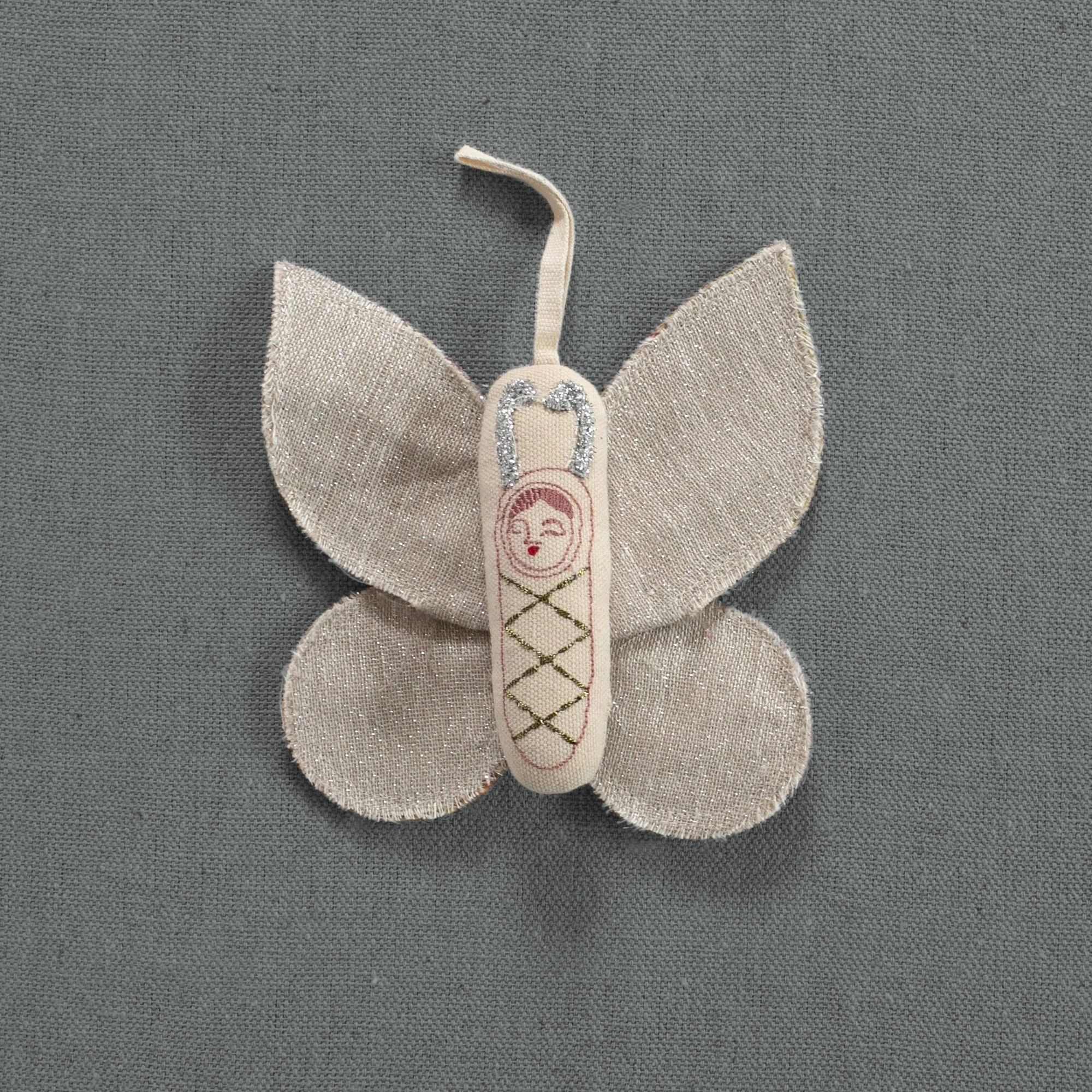 skippy-cotton-scented-token-ornament-sleepy-moth-4.jpg