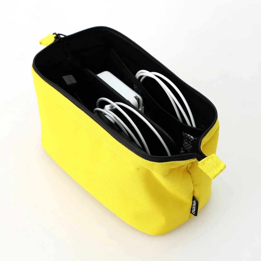 hightide-store-dtla-cornershop-brooklyn-soft-gadget-pouch-large-nahe-gb298-000000007944-19-xl_1100x.jpg.jpeg