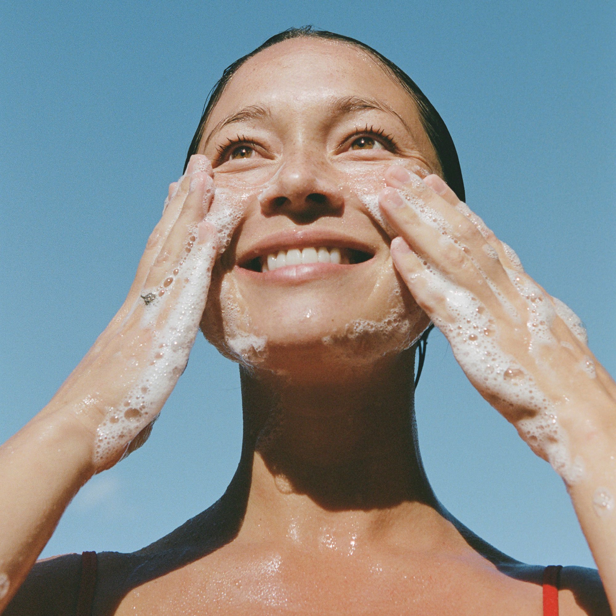 Fantastic-Face-Wash-Traveler-03.jpg
