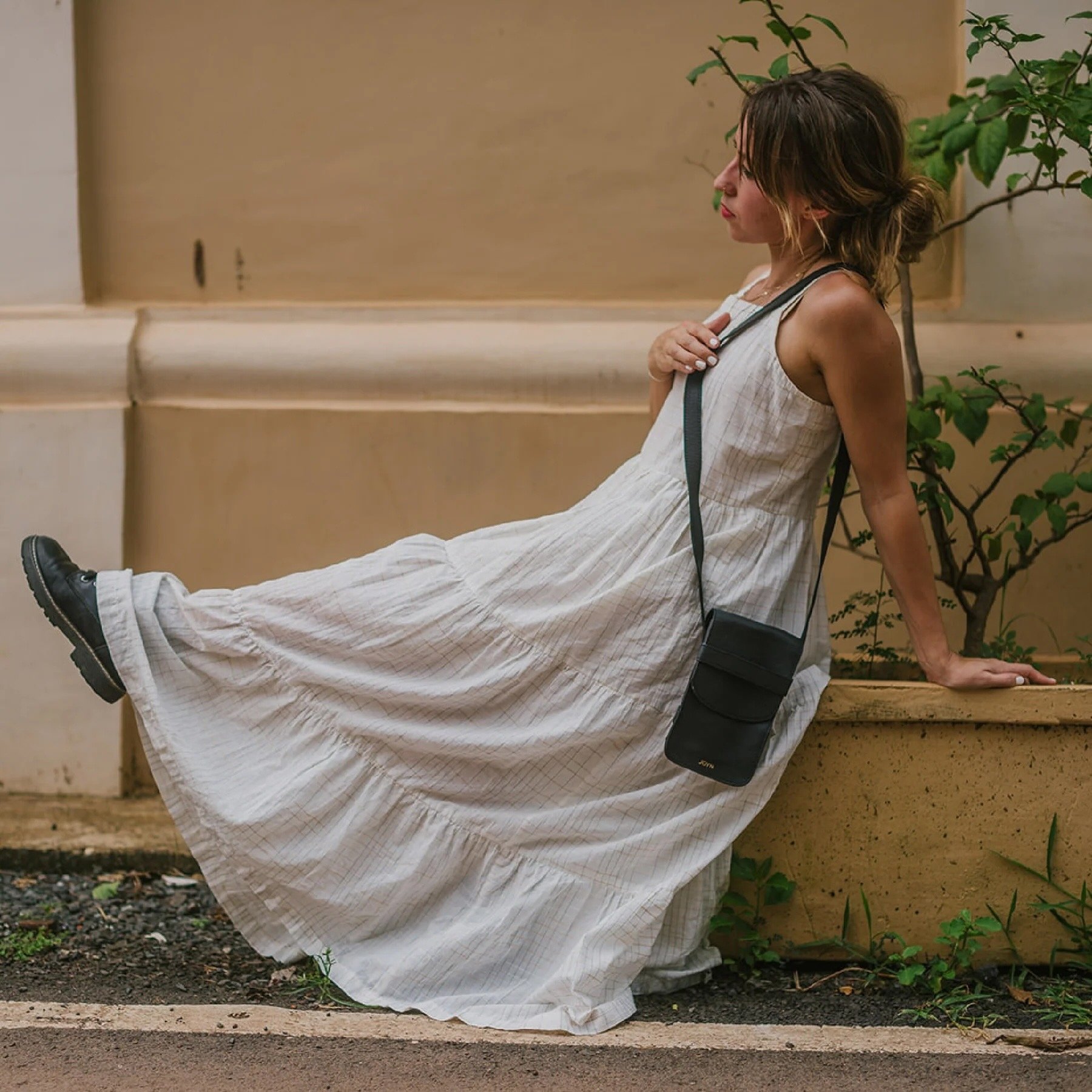 the-boxy-crossbody-blackjoyn-662709.jpg.jpeg