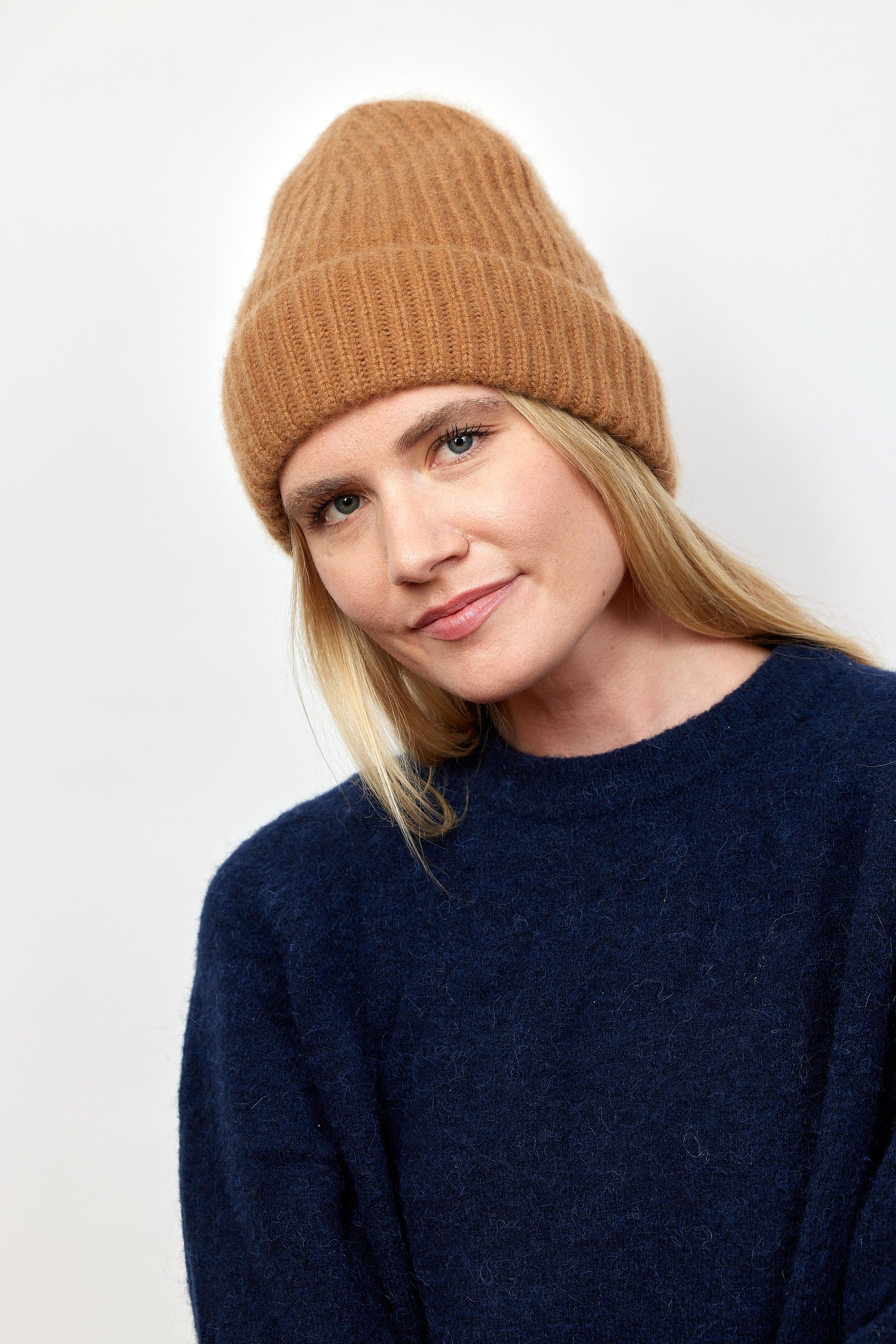 NAJC504 CASHMERE RIB BEANIE CAMEL 3.jpg