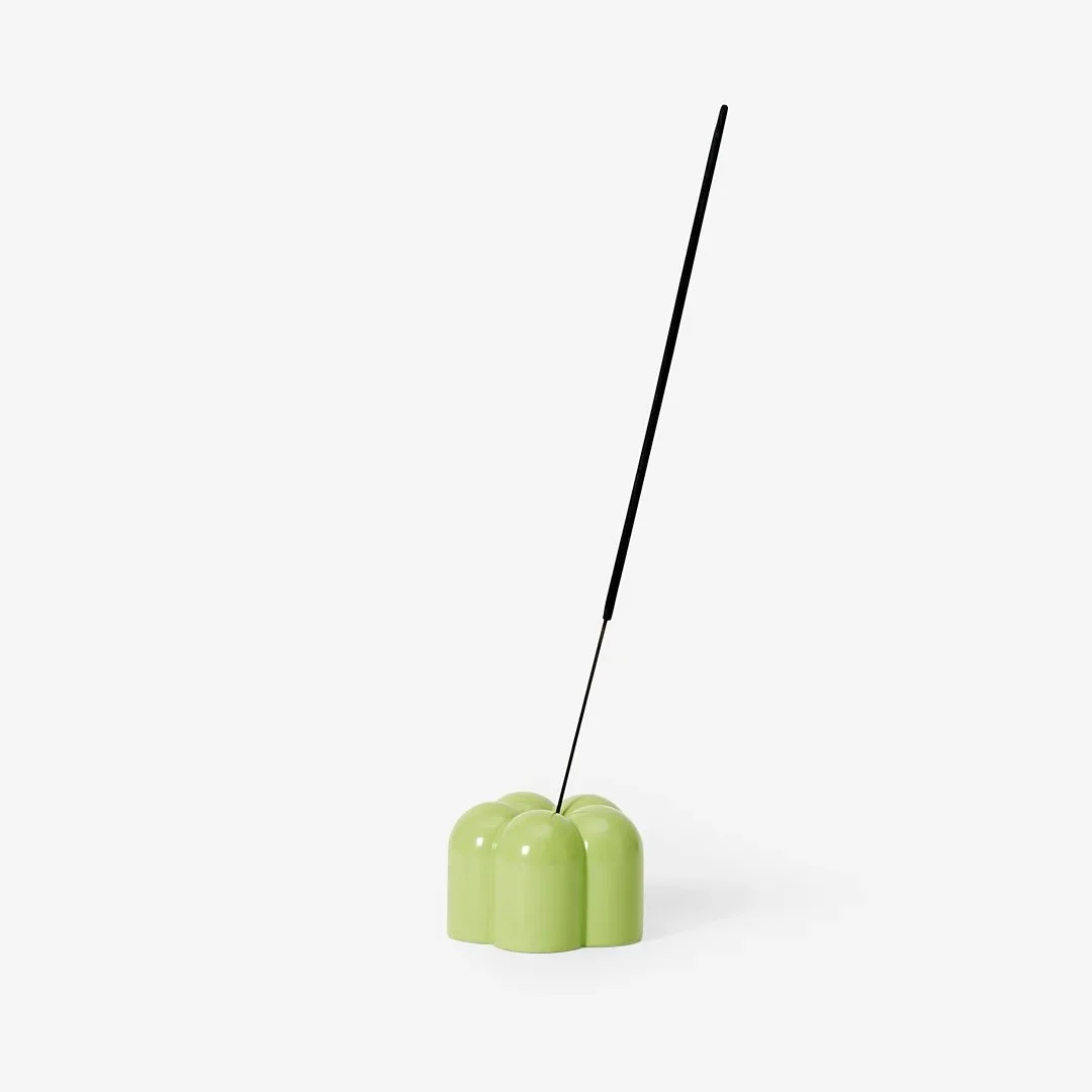 PoppyCandleHolder-Green-Silo-03-AWCHGN.jpg.jpeg