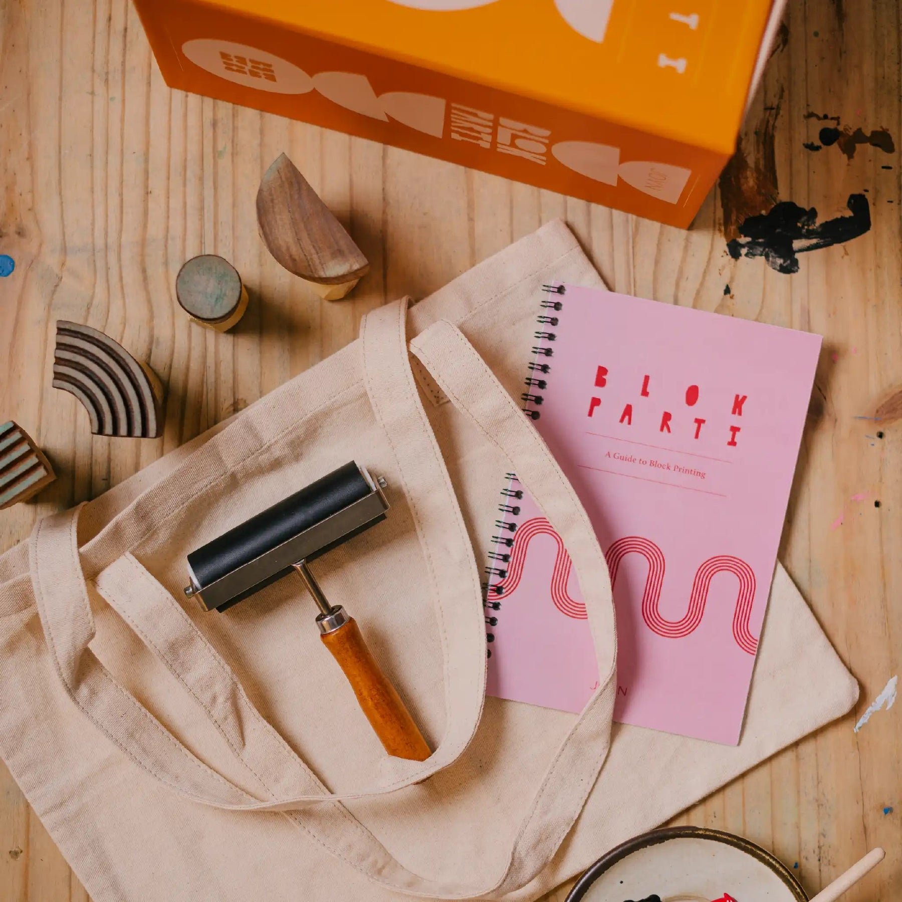 block-printing-kit-abstract-print-tote-bagjoyn-354803.webp.jpeg