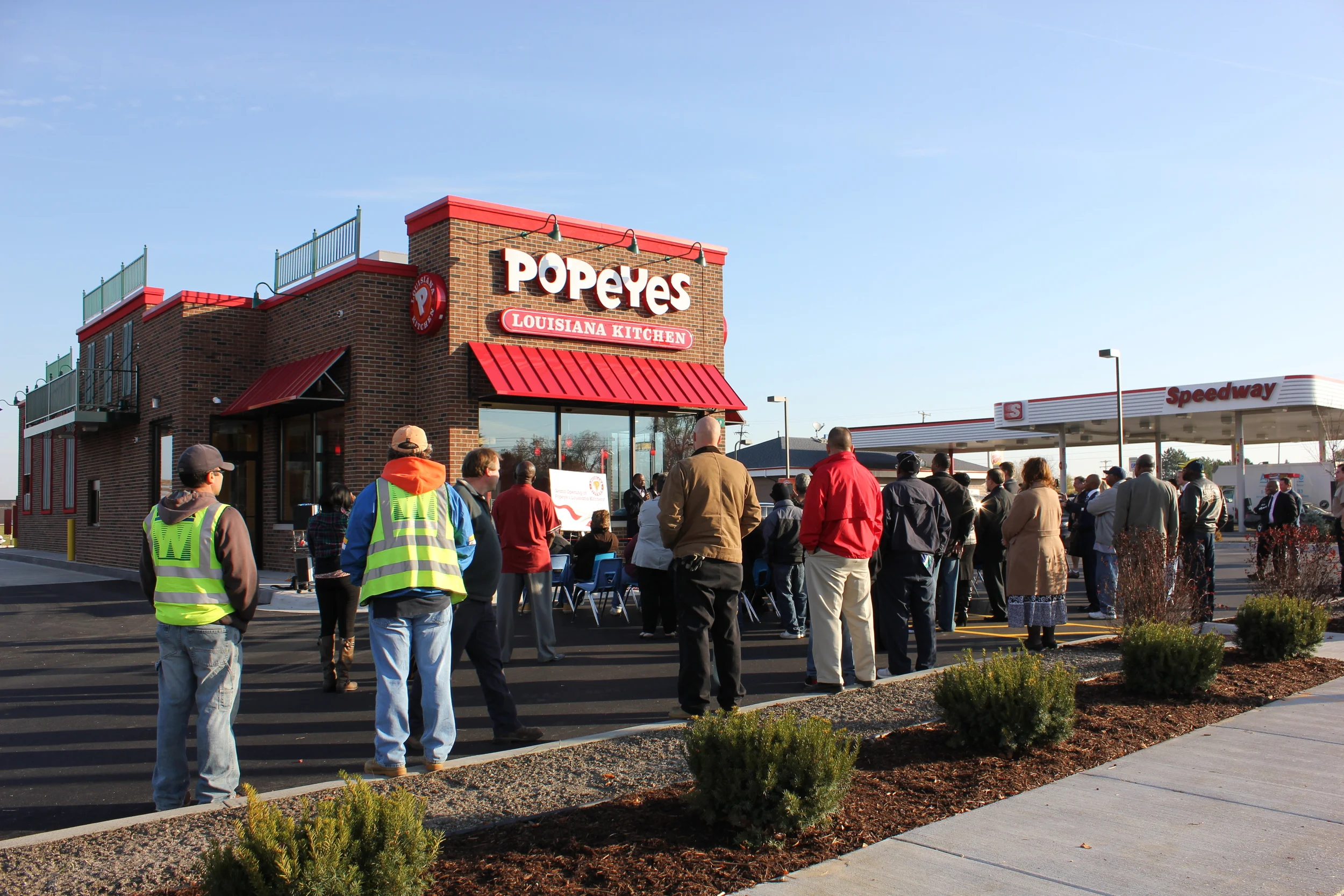 BV-Popeyes-RibbonCutting2012-55.JPG