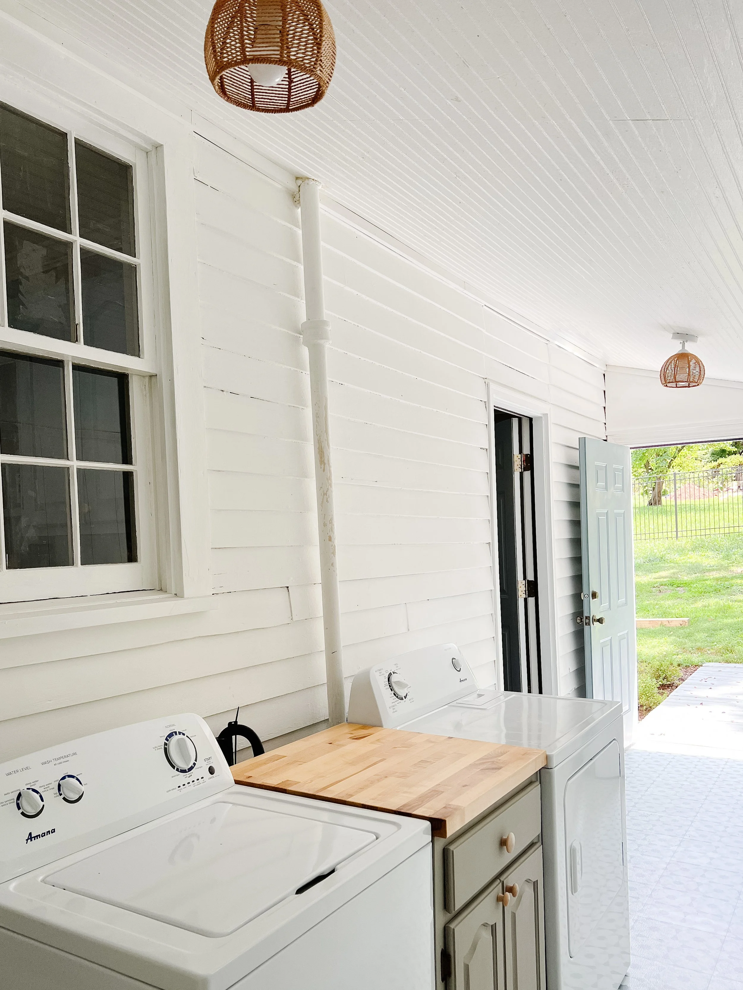 The Pivot House: Laundry Room Reveal