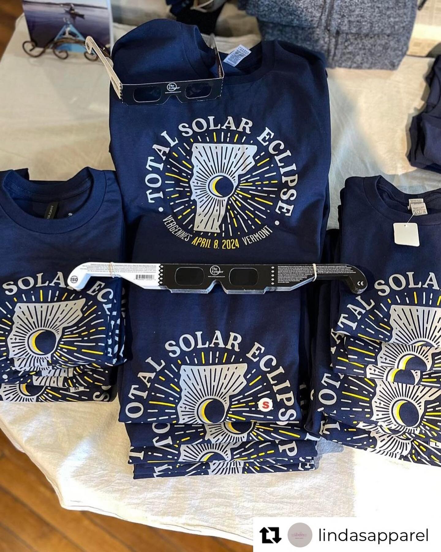 Stay OUT of the DARK! Limited edition Vergennes Eclipse t-shirts at @lindasapparel ! Just $20, FREE eclipse glasses with each T purchase! 

#lindasapparel
#menscorner
#shopsmall
#littlecitybigheart
#vergennesVt
#vergennes
#eclipse2024
-
 #littlecityb