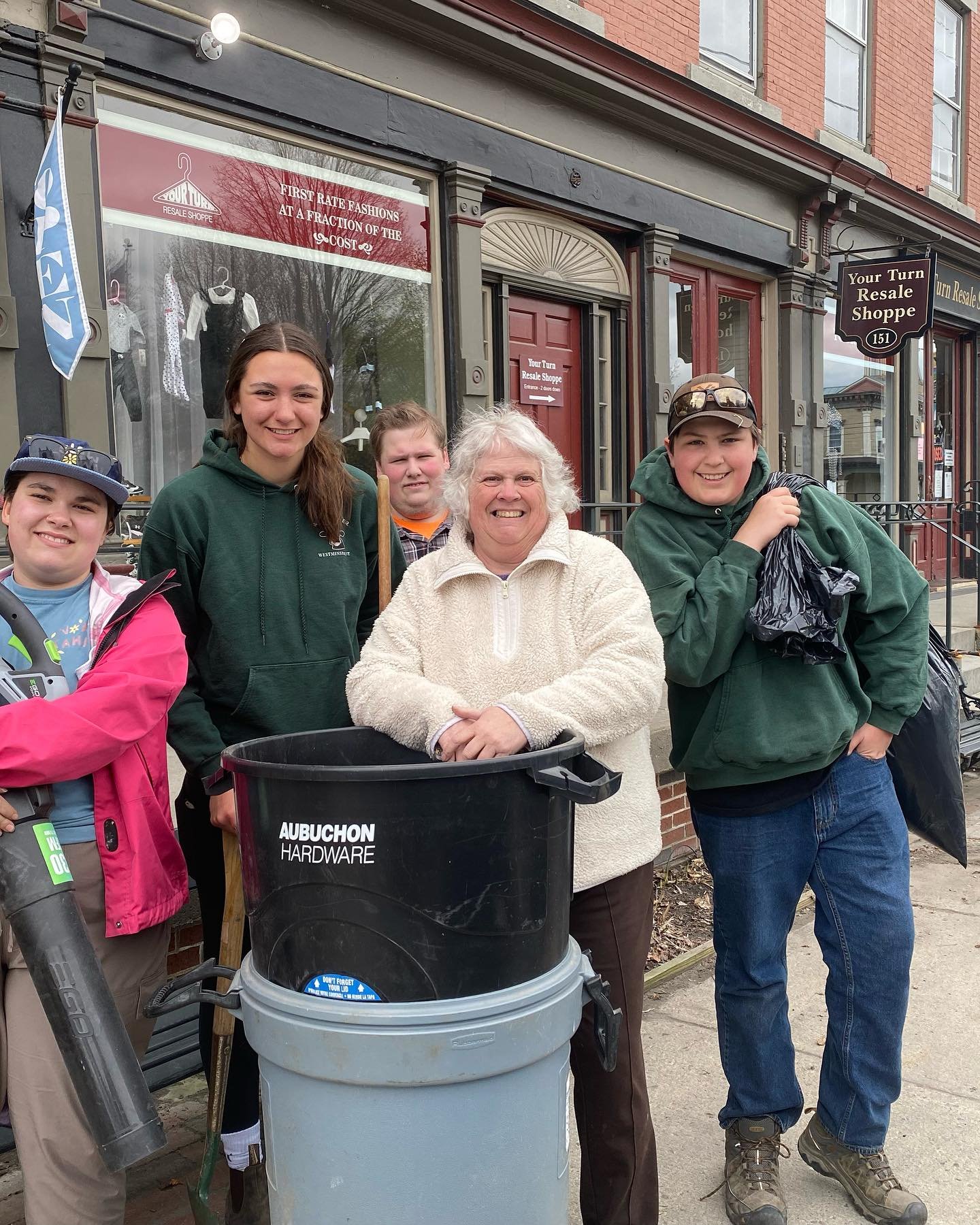 What&rsquo;s UP downtown? See link in bio for the latest issue of VP e-News! ❤️

#addisoncounty #vergennes #nationalvolunteerweek