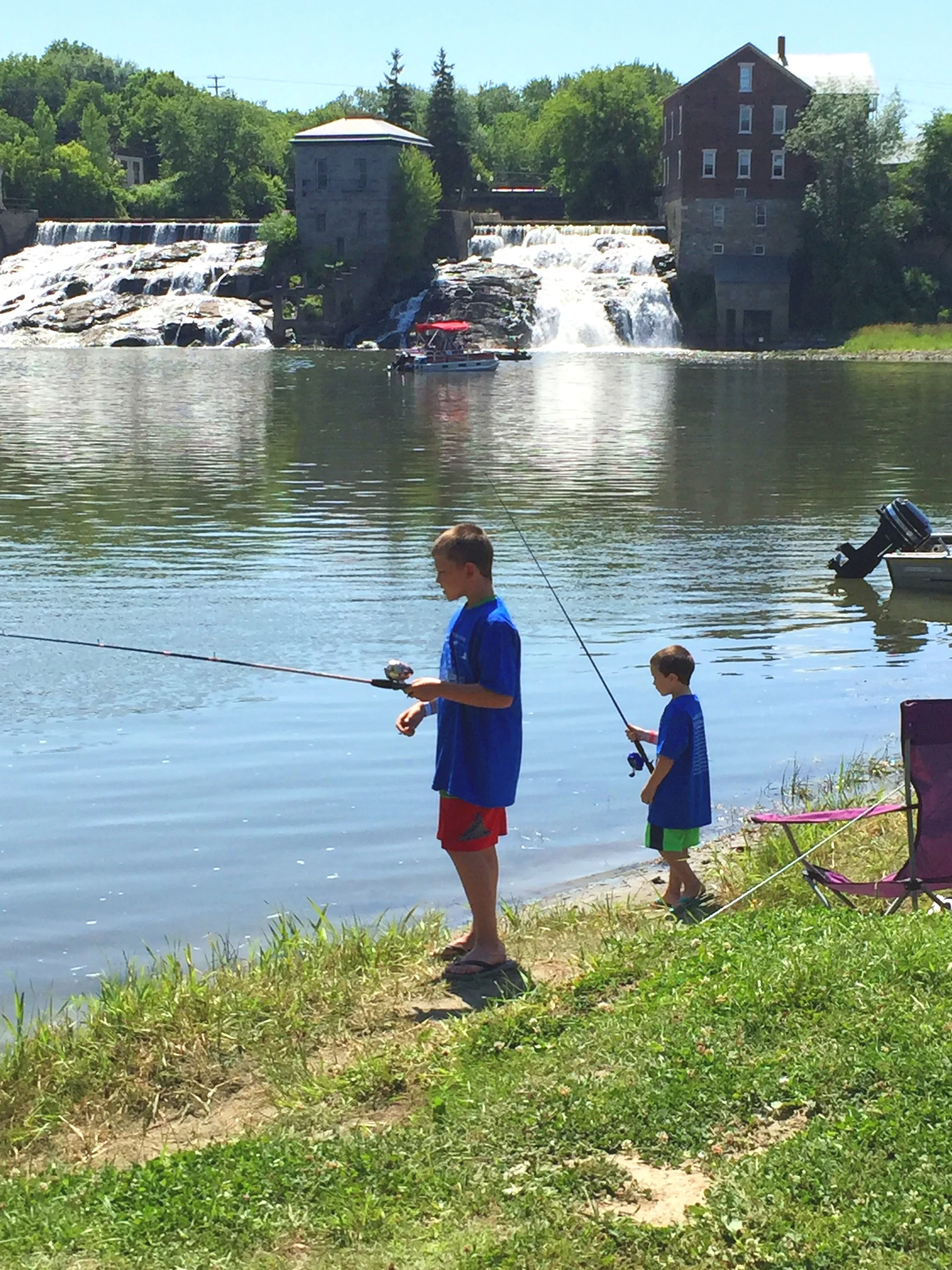 Fishing around Vergennes offers peaceful spots on Otter Creek and Lake Champlain, with bass, trout, and panfish for both casual and dedicated anglers.