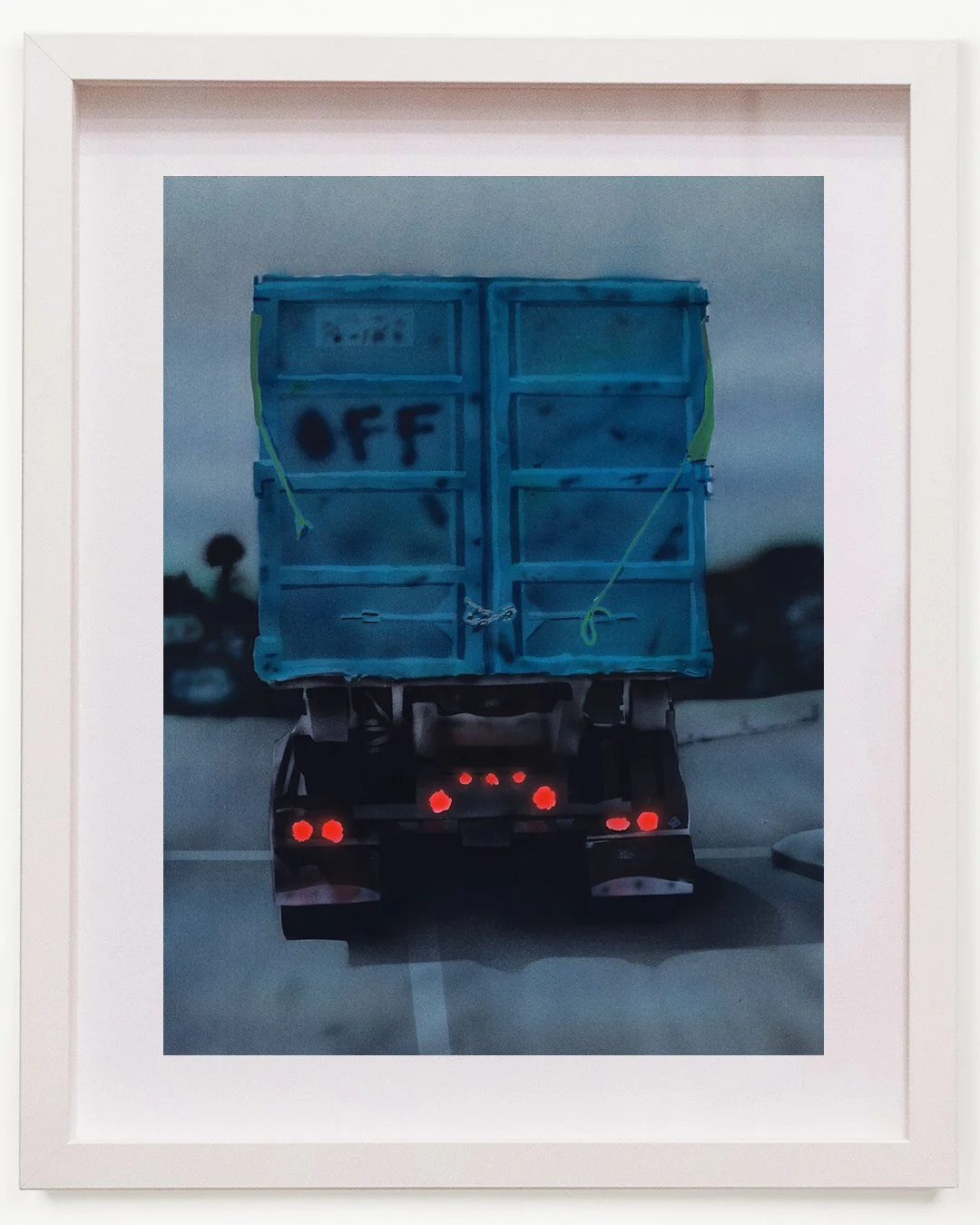 Off01.jpg