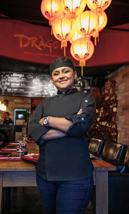 Anyi Yulieth Chef – Dragonfly Sushi – Asian Restaurant – Lounge