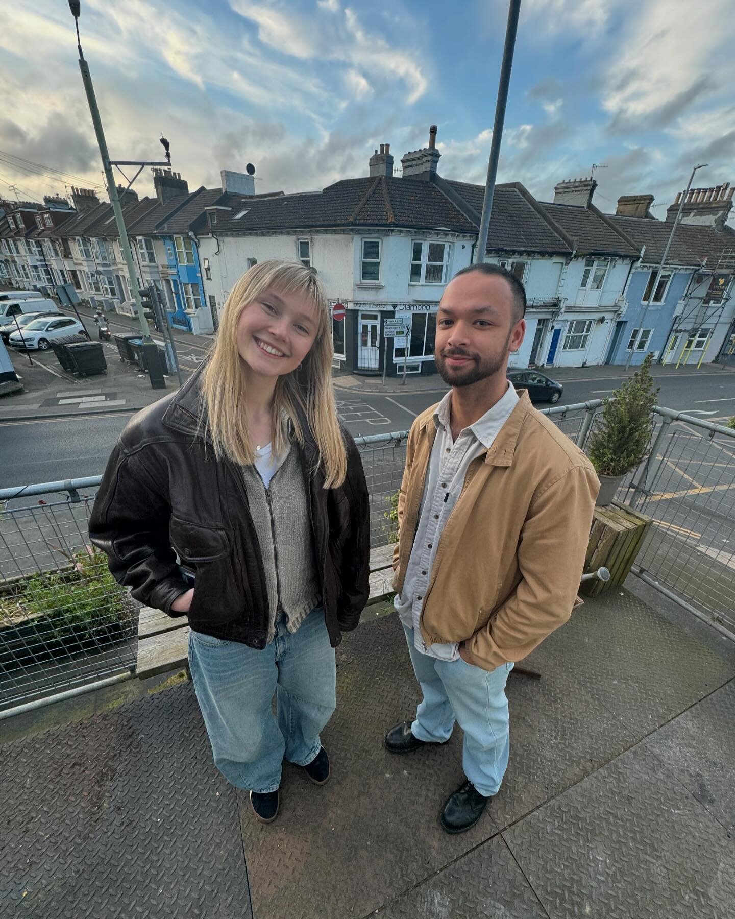 ON AIR NOW: AQUA w/ @racheladderley &amp; special guest @sam.ruthen💧playing Indie, Soul and Alt funk &lsquo;TIL 9PM 💧ft. tracks from @lucyblue @foglake_ &amp; @colouring 🔒 Keep it locked at 105.5FM - PLATFORMB.ORG.UK - DAB 🔒