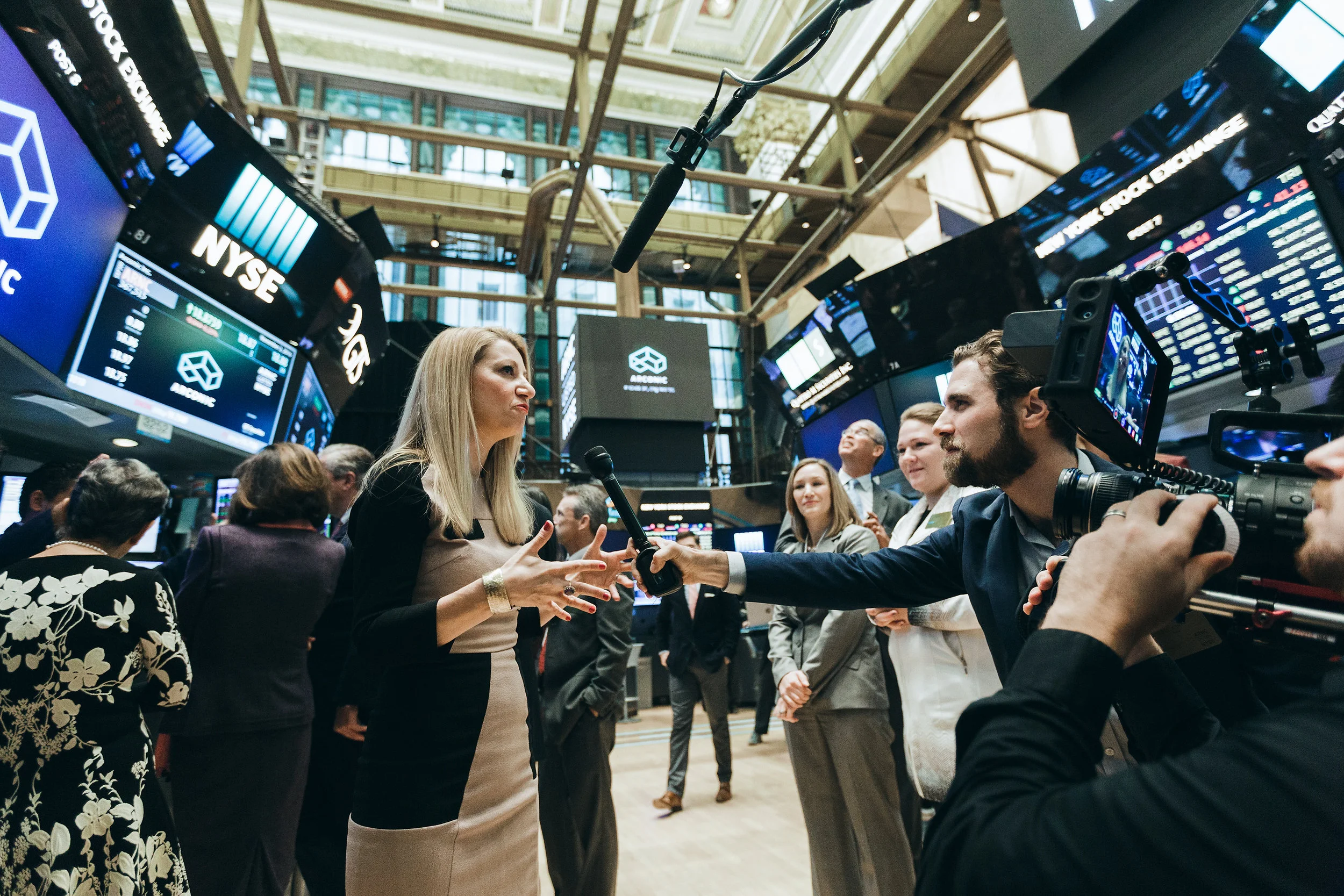 ARCONIC-NYSE-0428.jpg