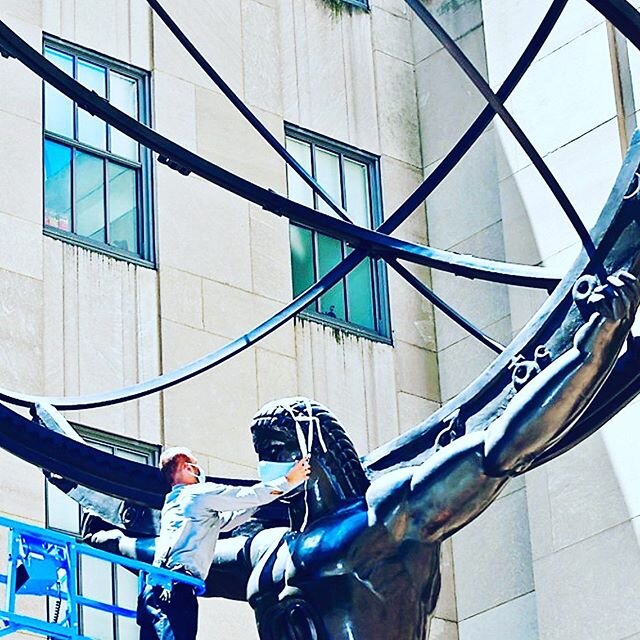 Wear a GODDAMN MASK!! Cheers to this - Atlas wearing a mask in Rockefeller Plaza! #masks #standup #wearamask #weareallinthistogether #wearyourmask😷