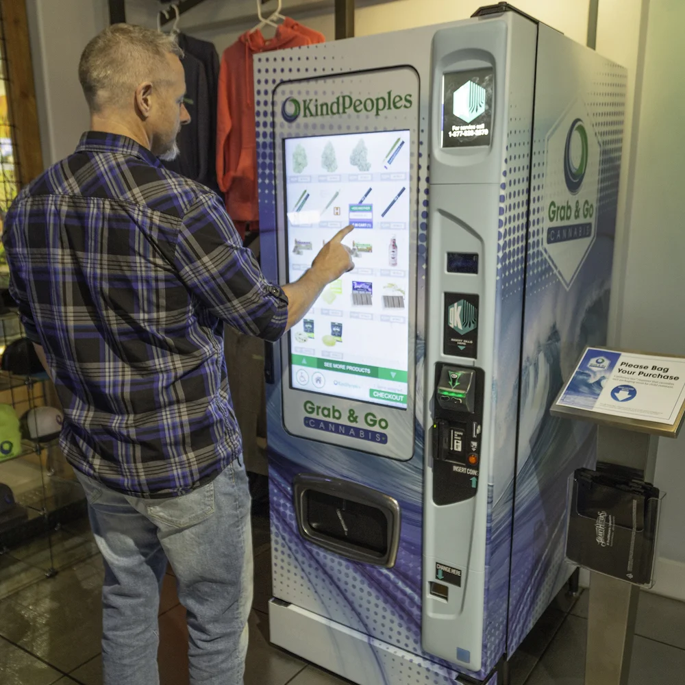 Vending_Machine_Use_1.jpg