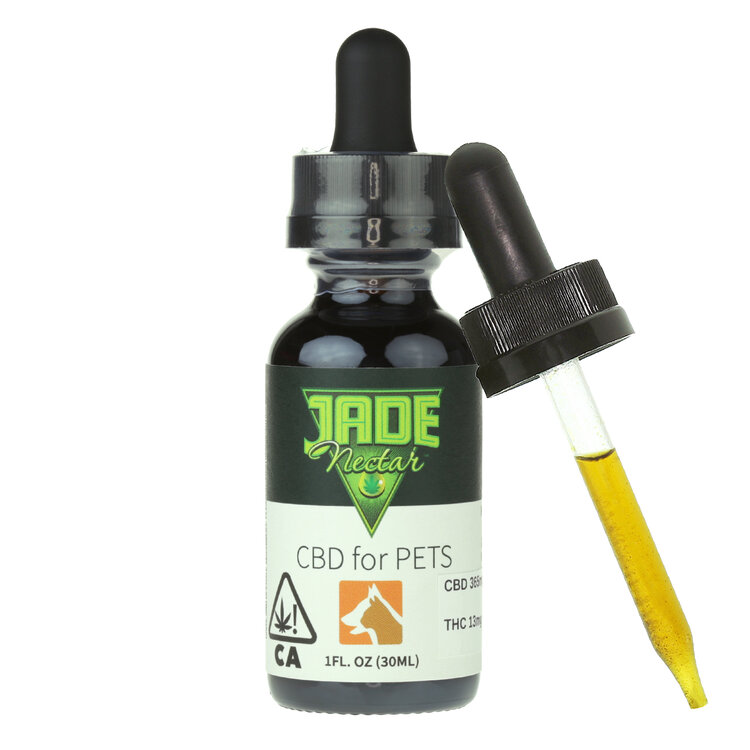 A non-psychoactive tincture made with 30 CBD : 1 THC flower, this formula can help your furry friend fight inflammation, general aches and pains, and anxiety. Dosage is determined by weight and drops can be administered onto food or orally.