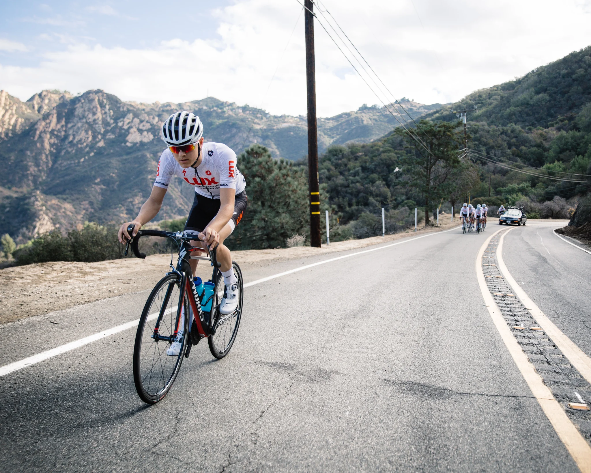 Kit_Karzen_LUX_Stradling_Cycling_Team_B93A4416.jpg