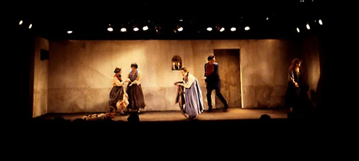 carmen3.jpg