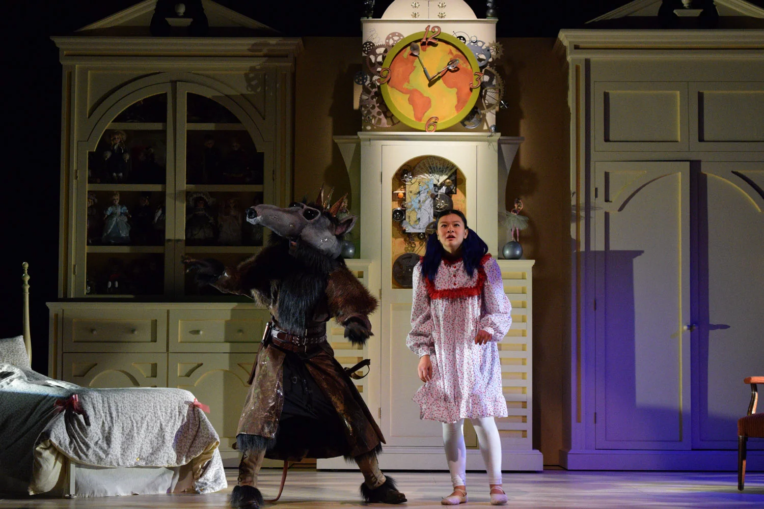 Marie_and_the_Nutcracker_3.jpg