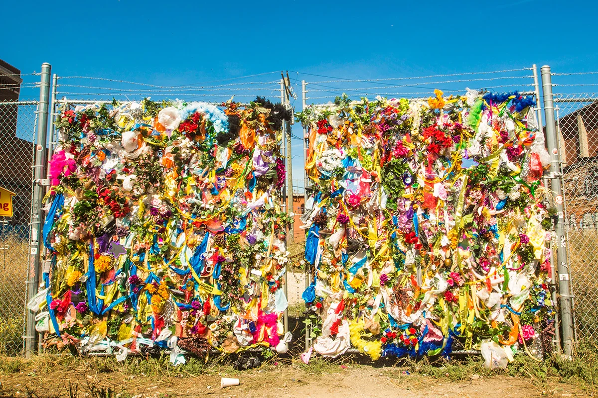 2016 Mural by Dessi Terzieva and Paula Schubatis in Eastern Market, Detroit
