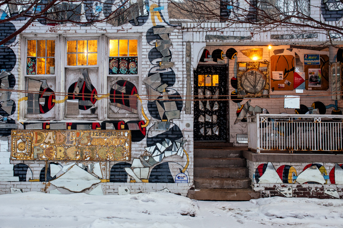 Front-Door-of-the-Bead-Museum.jpg