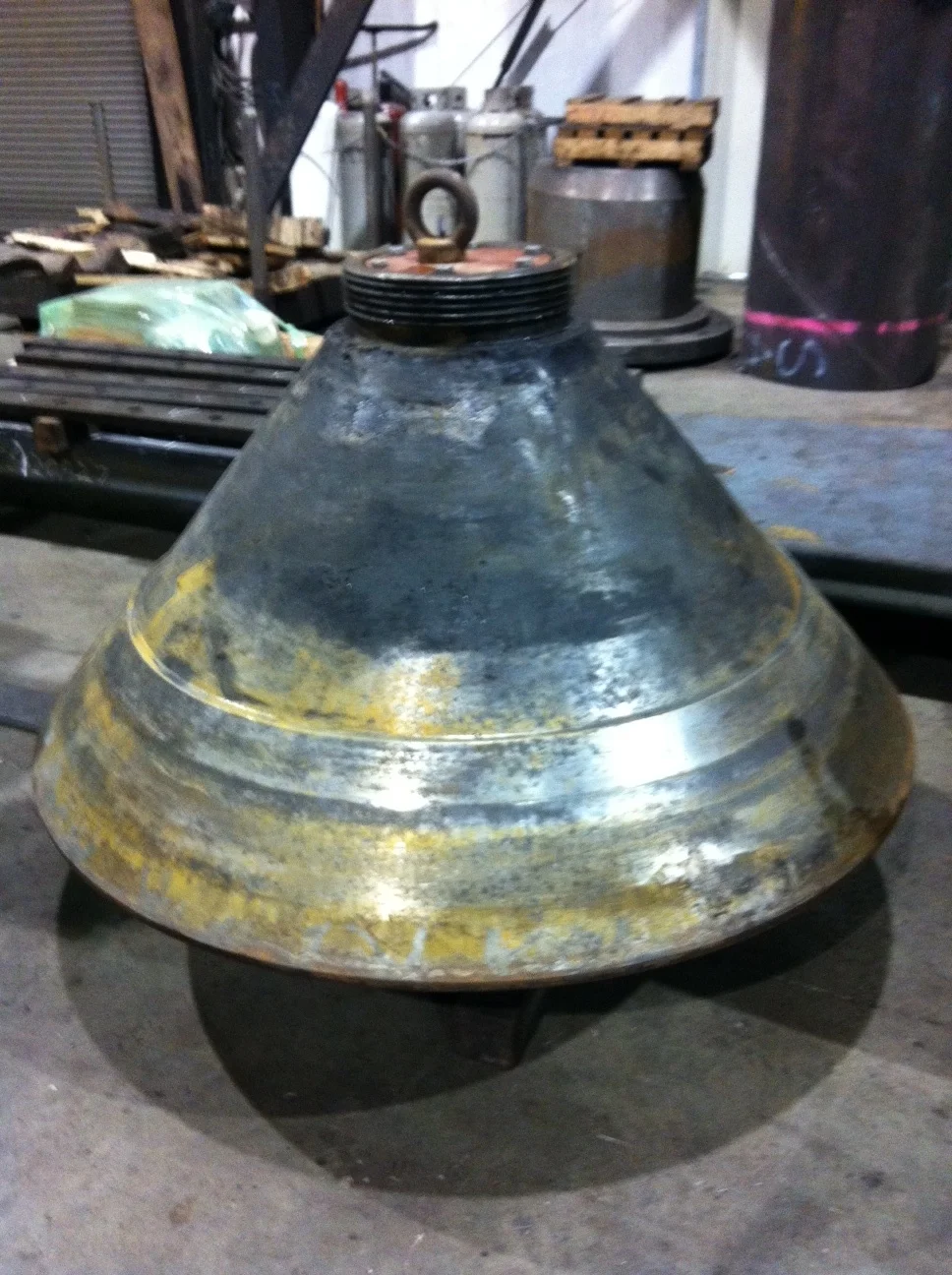 Crusher parts sustain severe wear and damage that we can weld repair and re-machine.