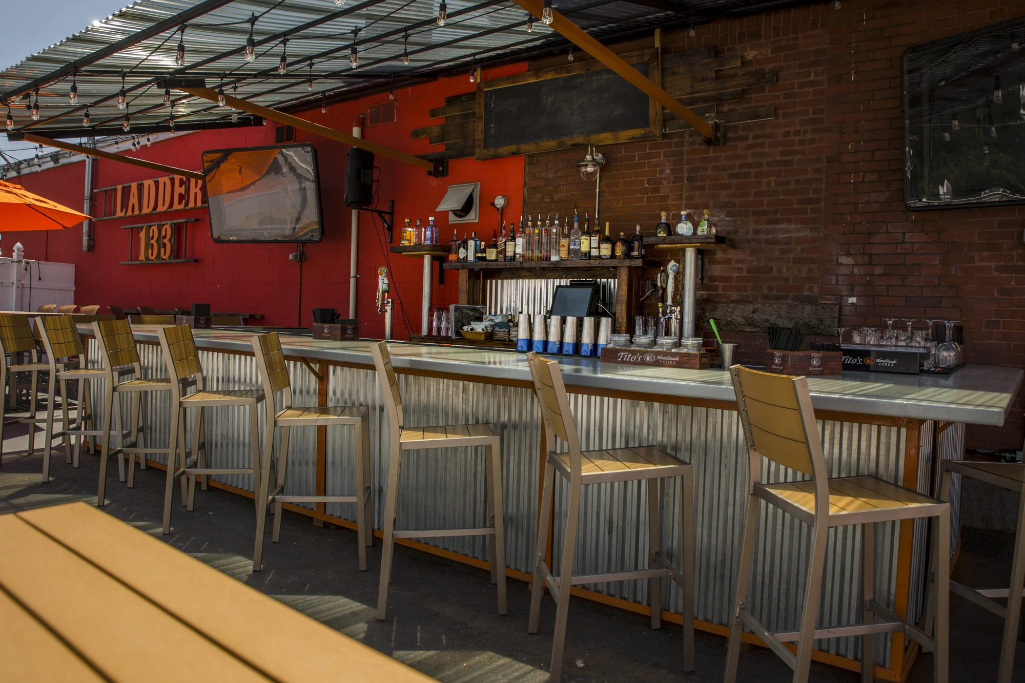 06133_Patio.jpg