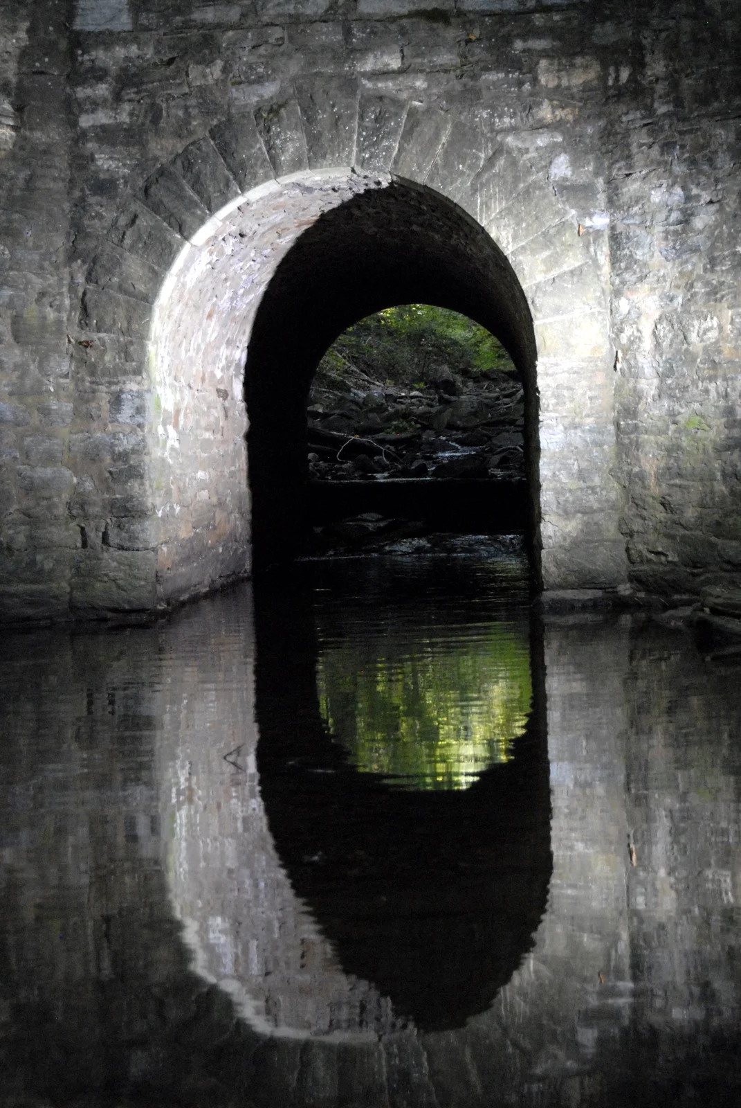 underpass 005.jpg