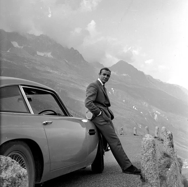 CREATING THE DOMINANT MAN