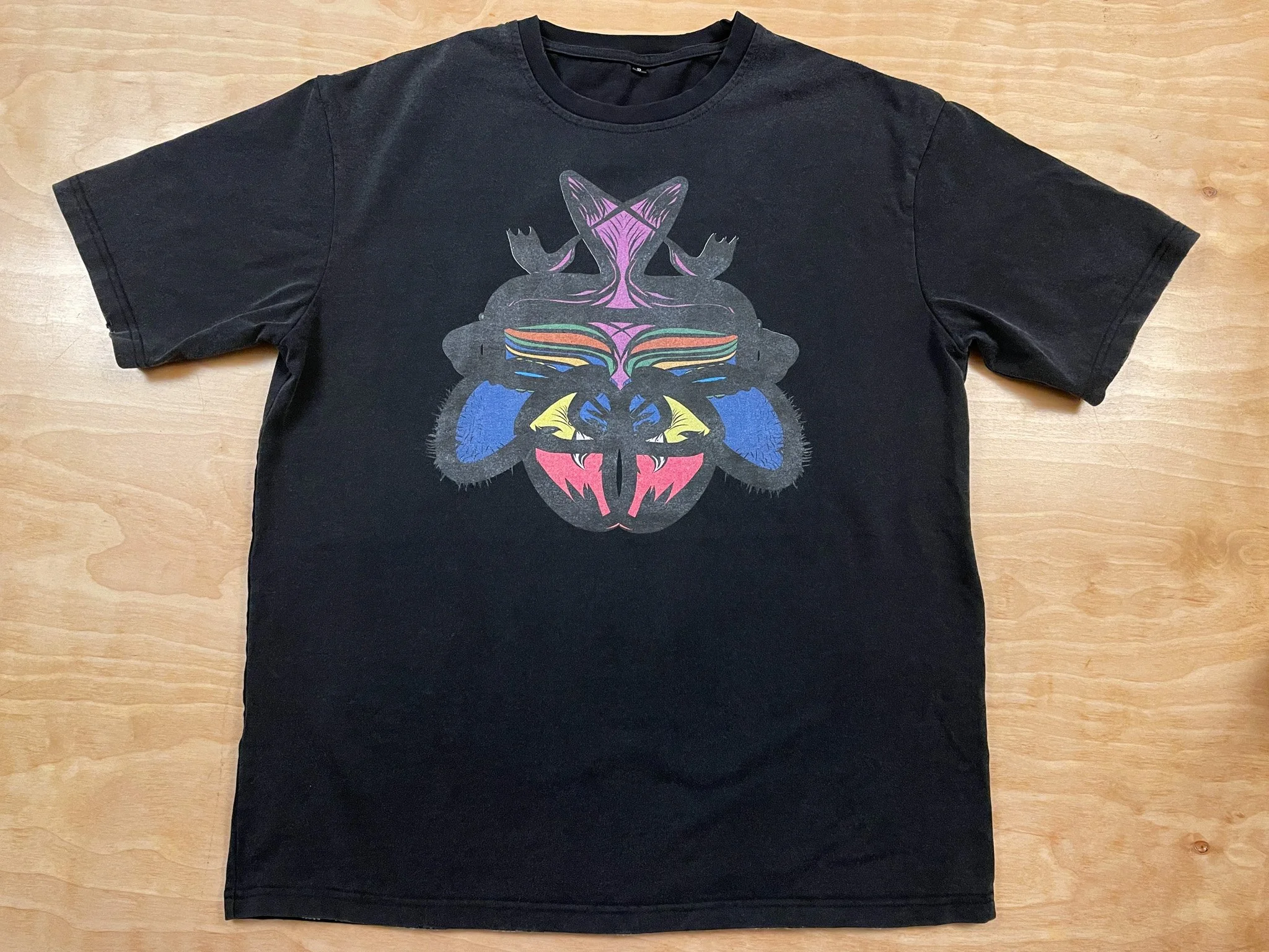 WARRIOR QUEEN ANT TEE.jpg