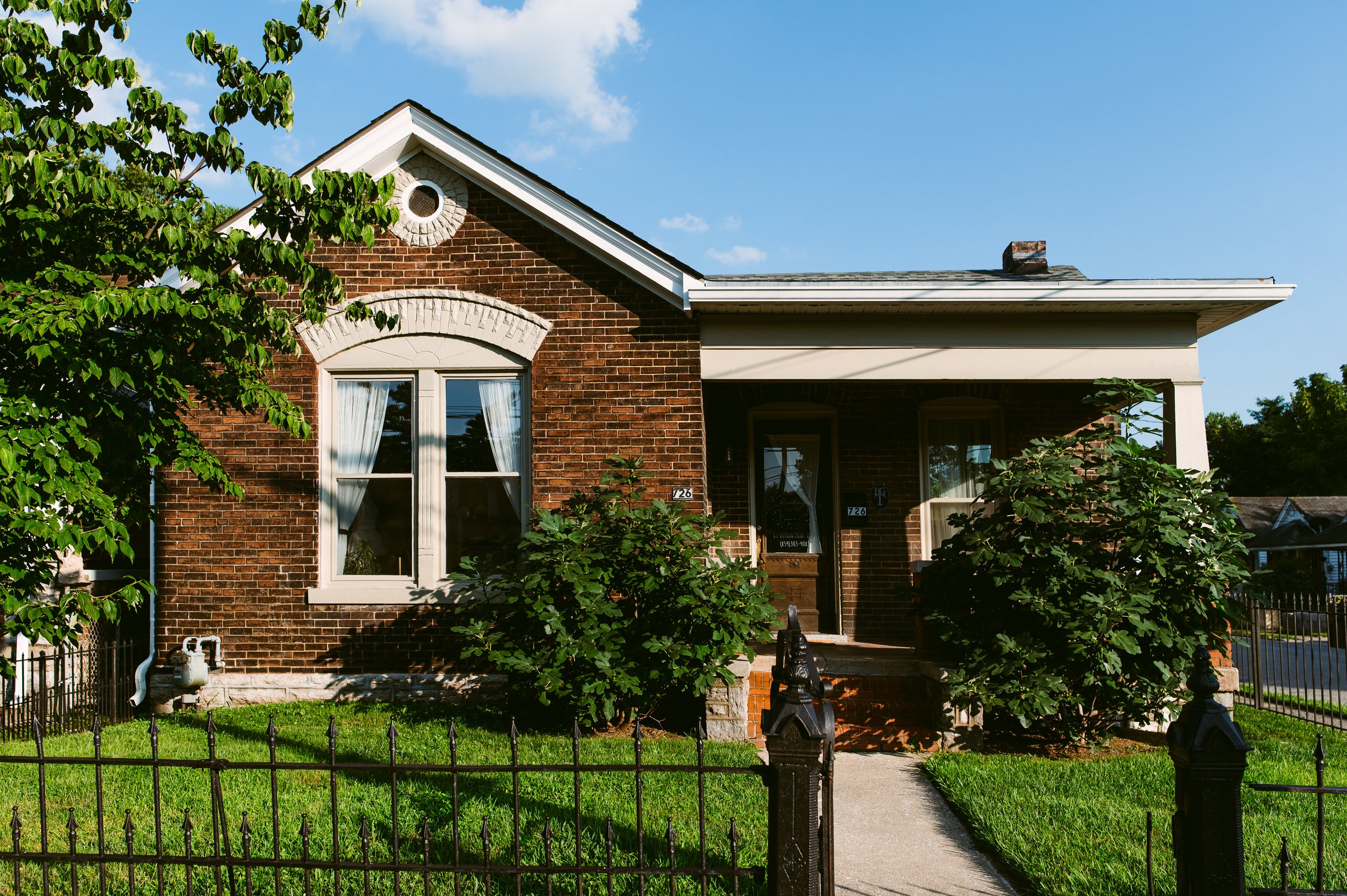 Contact Darling Sew Shop Alterations Lexington Kentucky — Darling