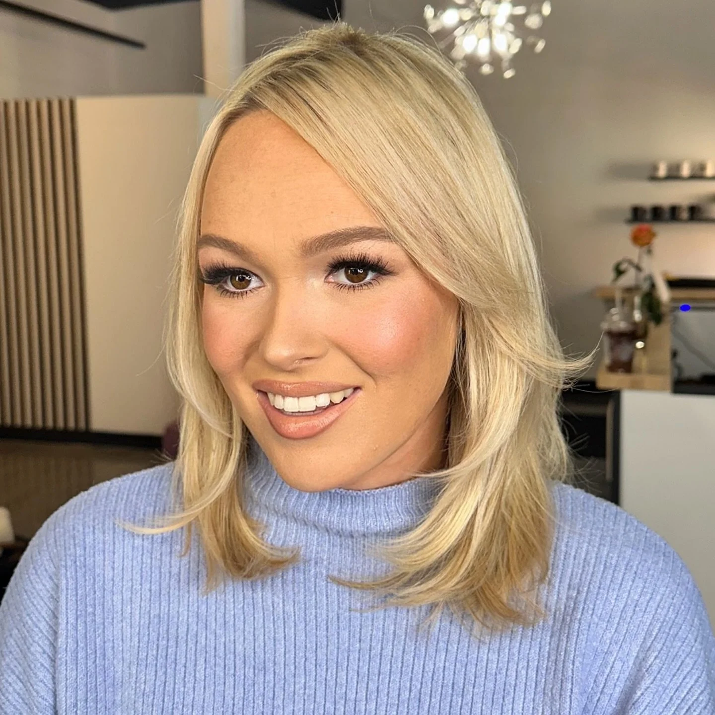 Planning for a big event? Let me take the stress out of your beauty routine! ✨ Whether it&rsquo;s a wedding, gala, or special celebration, professional makeup can make all the difference. Feel confident, relaxed, and ready to shine&mdash;because your