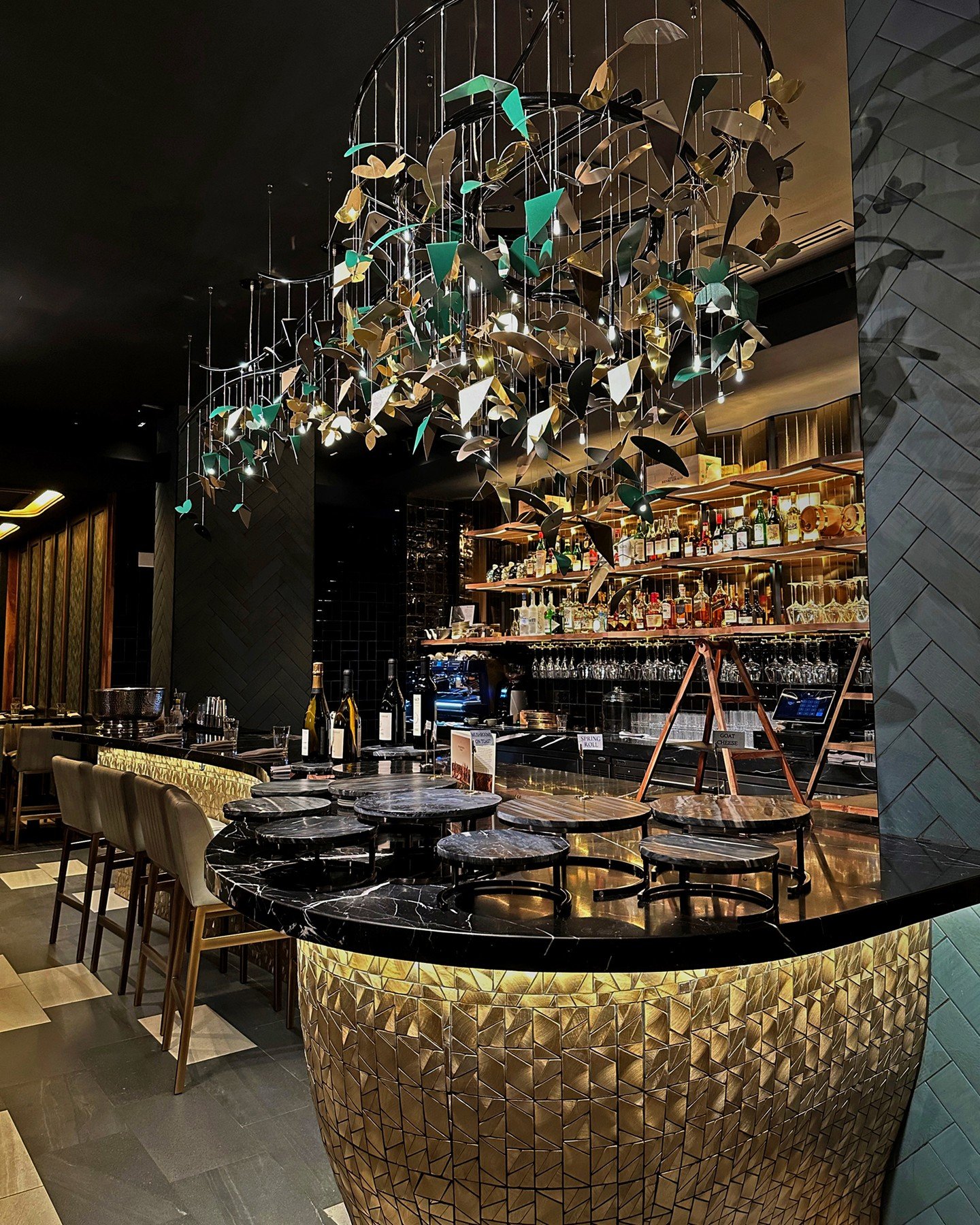 A sensual experience in Yorkville: Recently opened restaurant and wine bar &ldquo;St. Thomas&rdquo; (at 23 St. Thomas Street) offers tapas and wine-pairing dinners in a sumptuous setting. The sister spot to the Michelin-starred Enigma, their artful c